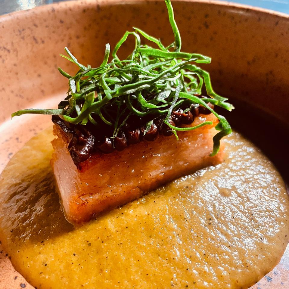 panceta con ají topito en Manuel Cocina en Barranquilla